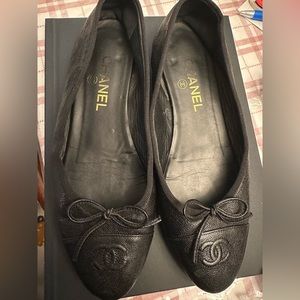 Chanel flats- Caviar leather. Dust bag. No box. Don’t fit me after pregnancy.